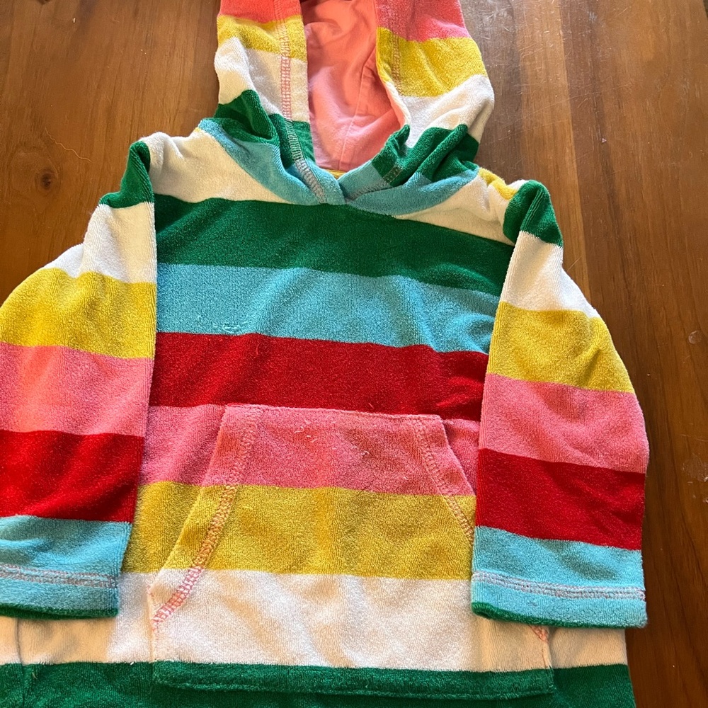 Bundle kids clothes and make offer!! Adorable hoody